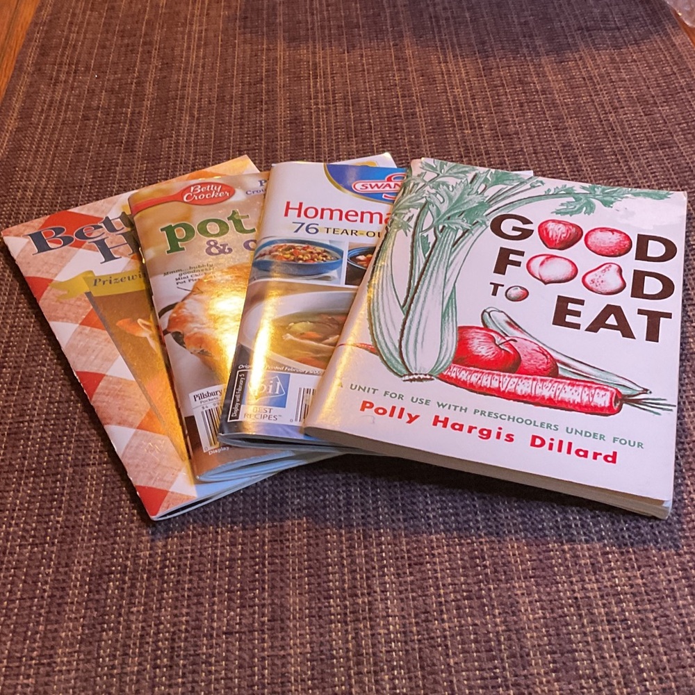 Betty Crocker Cookbook Set - Red and White Covers